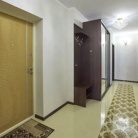 Luxury 2 Τρούσκαβετς