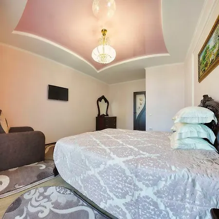 Luxury 2 Τρούσκαβετς